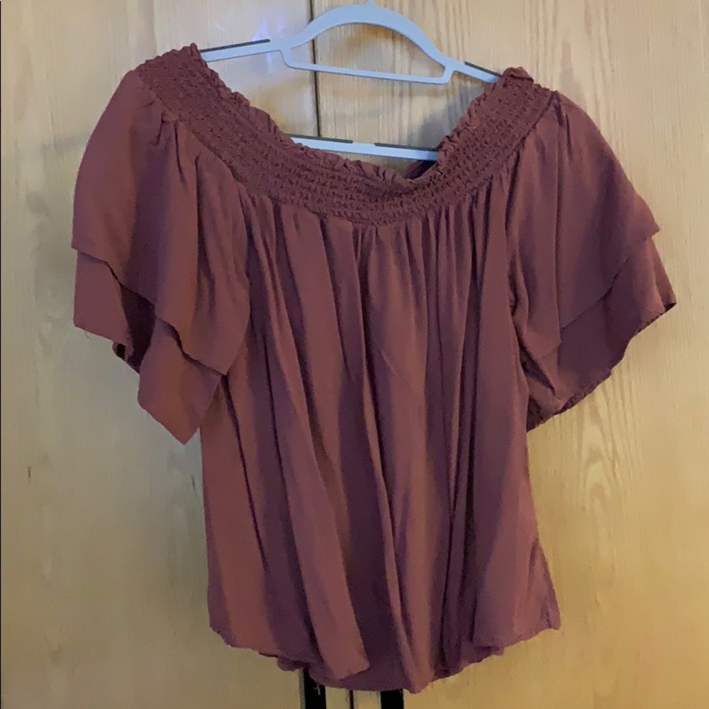 off-shoulder shirt